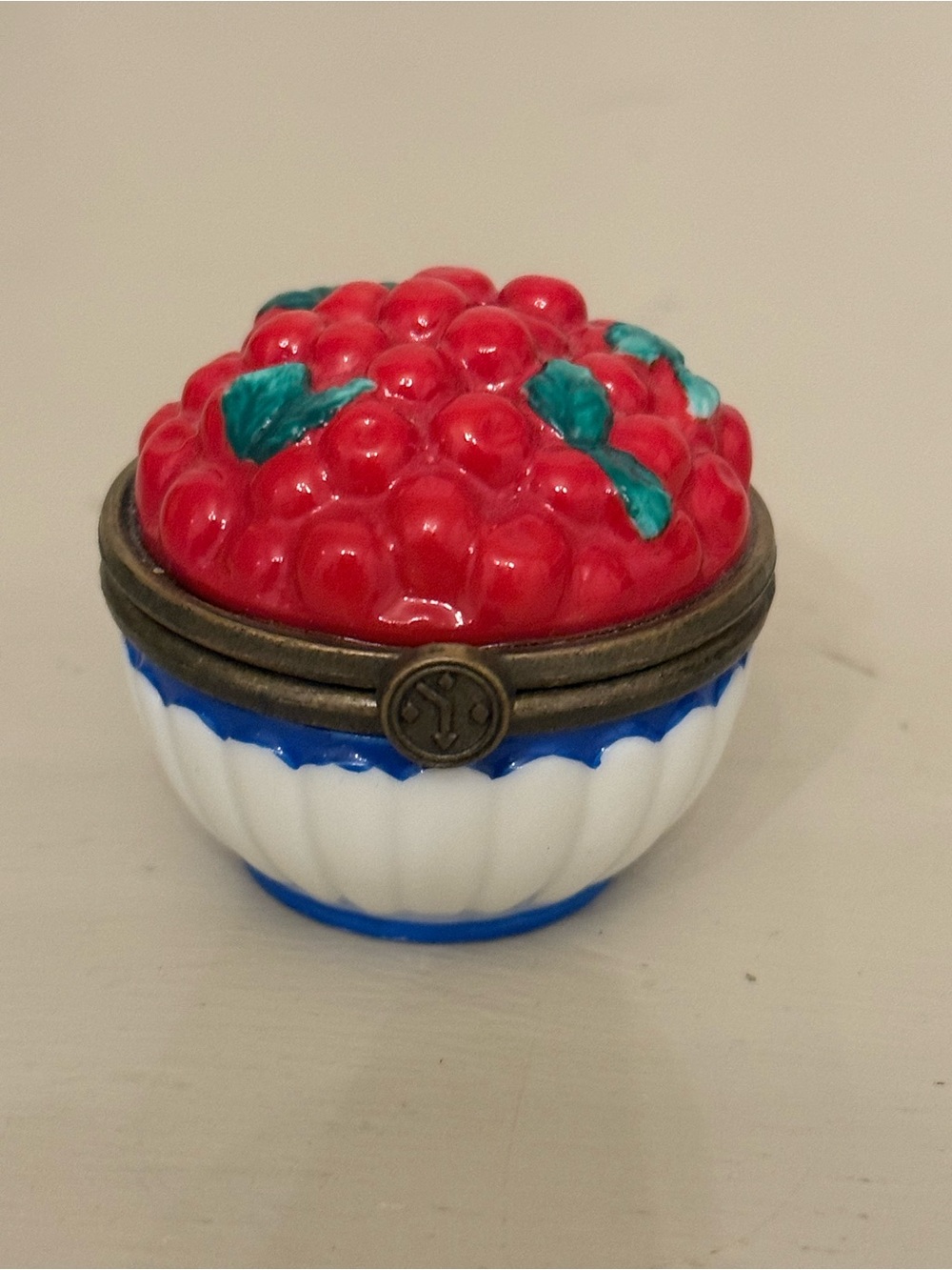 Vintage Dept 56 Life Is Just A Bowl Of Cherries Porcelain Hinged Trinket Box